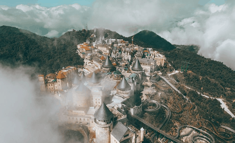 Thuê xe từ Hội An đi Bà Nà Hills giá rẻ